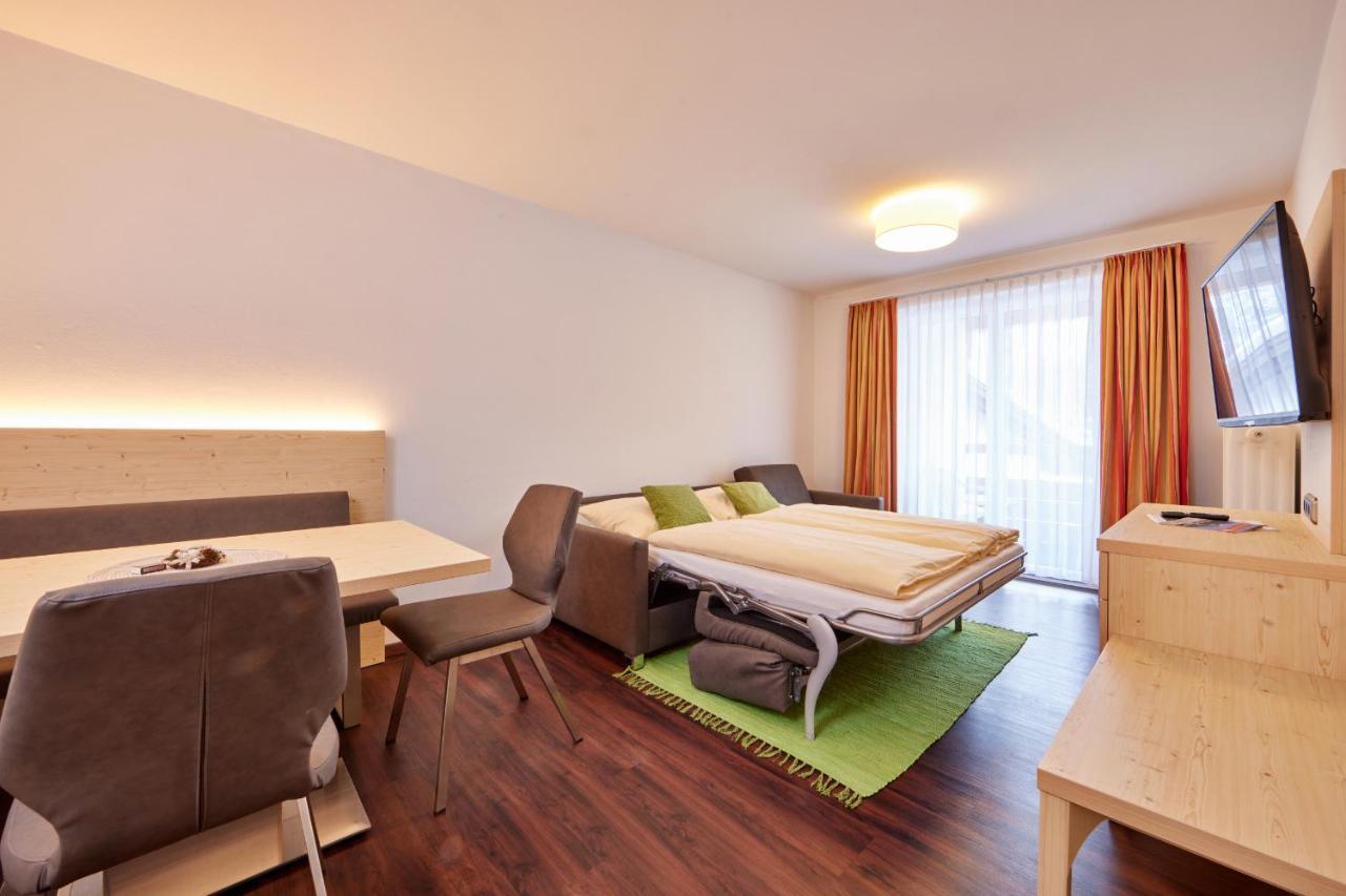 Zum Turm - Apartments Und Gaestezimmer 奥巴拉马高 外观 照片